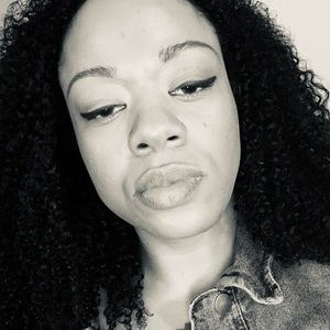 Meet your Posher, Hope